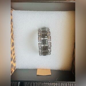 Bomb Party Untamed All Gender Ring, Size 10.